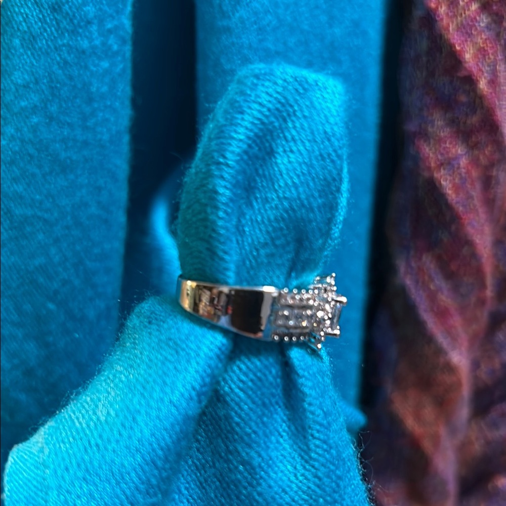 Silver Multi-Stone Cluster Ring - image 4